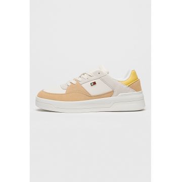 Pantofi sport cu talpa flatform si garnituri din piele