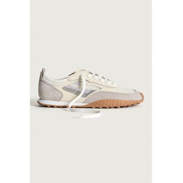 Pantofi sport din piele cu garnituri din plasa