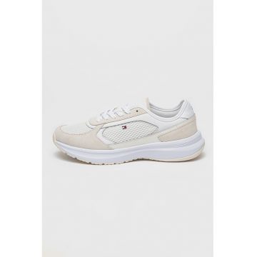 Pantofi sport din piele intoarsa cu insertii din material textil