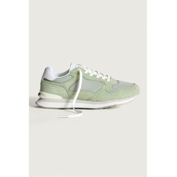 Pantofi sport low-cut din piele intoarsa si material textil