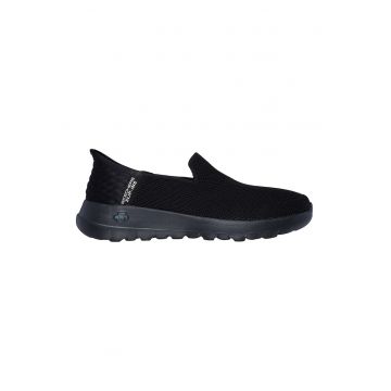 Pantofi slip-on de plasa tricotata