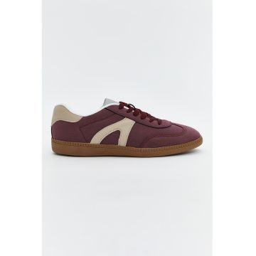 Pantofi sport din piele ecologica cu sireturi