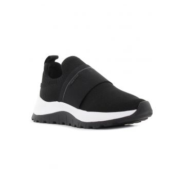 Pantofi sport  Runner Slip-On negri pentru femei Mărime: