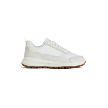 Pantofi sport cu garnituri din piele intoarsa