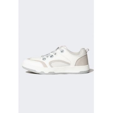 Pantofi sport low-cut cu garnituri din piele ecologica