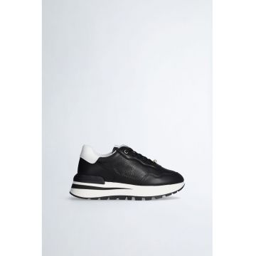 Pantofi sport de piele cu logo perforat