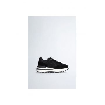 Pantofi sport wedge cu strasuri si garnituri de piele intoarsa