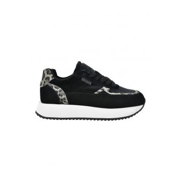 Pantofi sport de piele intoarsa cu insertii de material textil