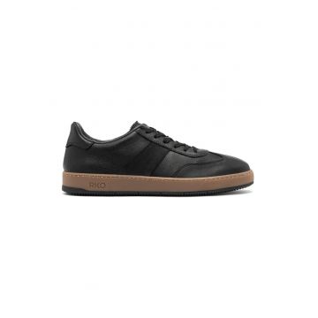Pantofi sport din piele cu garnituri din piele intoarsa