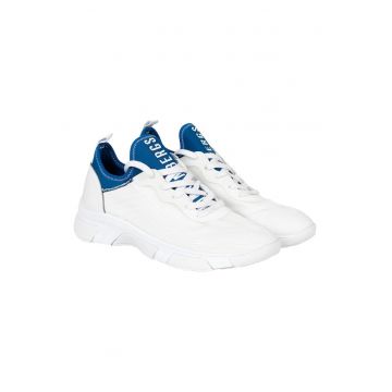 Pantofi sport cu detalii contrastante -