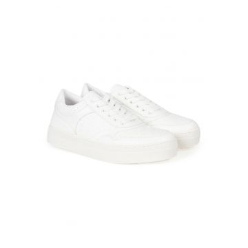 Pantofi sport cu monograma stantata -