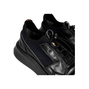 Tenisi slip-on din piele cu insertii de neopren -