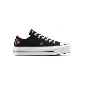 Tenisi  Chuck Taylor All Star Lift Platform cu capsuni brodate