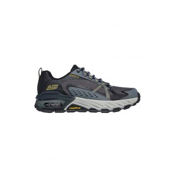 Pantofi cu garnituri de plasa si finisaj impermeabil Max Protect