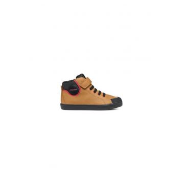 Pantofi sport barbati  Piele ecologica - Maro
