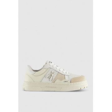 Pantofi sport cu detaliu FLY
