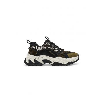 Pantofi sport demi-wedge cu garnituri de piele intoarsa