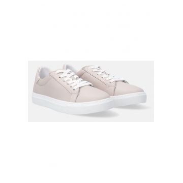 Pantofi sport cu garnituri de piele naturala
