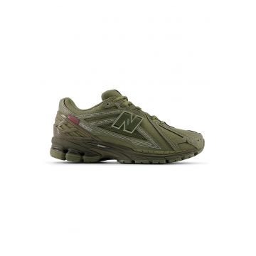Pantofi sport cu garnituri din plasa 1906R