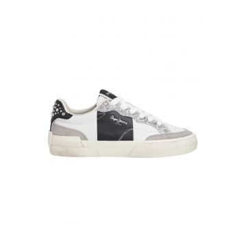 Pantofi sport cu piele intoarsa si detalii stralucitoare