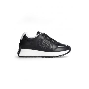 Pantofi sport de piele ecologica si piele cu logo stantat