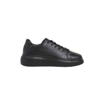 Pantofi sport din piele cu logo in relief