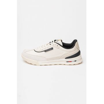 Pantofi sport din piele intoarsa cu garnituri din material textil Retro
