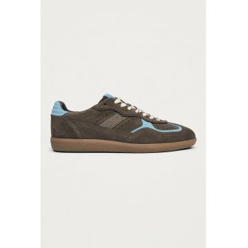 Pantofi sport low-cut de piele intoarsa Rife