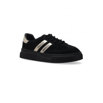 Pantofi sport din piele intoarsa cu accente metalizate