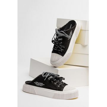 Pantofi sport slip-on cu logo Pantofi sport slip-on cu logo