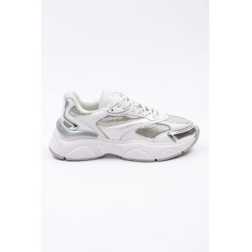 Pantofi sport cu garnituri din piele Pantofi sport cu garnituri din piele