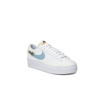 Pantofi Sport  W BLAZER LW PLATFORM SE NN-DJ6376-100 Pantofi Sport  W BLAZER LW PLATFORM SE NN-DJ6376-100