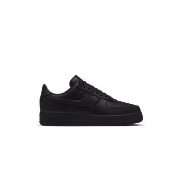 Pantofi sport sintetici  in culoarea neagra Pantofi sport sintetici  in culoarea neagra