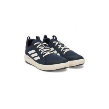 Pantofi trekking cu logo discret