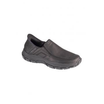 Pantofi slip-on cu logo discret Respected Pantofi slip-on cu logo discret Respected
