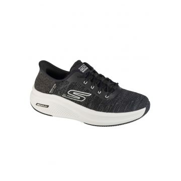 Pantofi pentru alergare -  Slip-Ins: Go Run Elevate 2.0 220852-BKW - Negru Pantofi pentru alergare -  Slip-Ins: Go Run Elevate 2.0 220852-BKW - Negru
