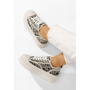 Tenisi dama Shanelle negri