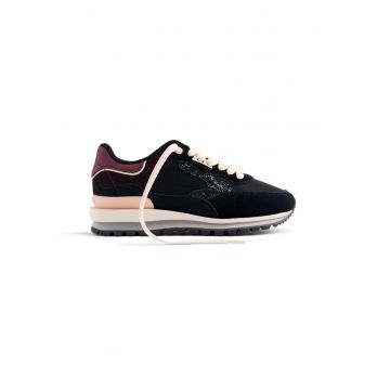 Pantofi sport de piele intoarsa cu garnituri de plasa