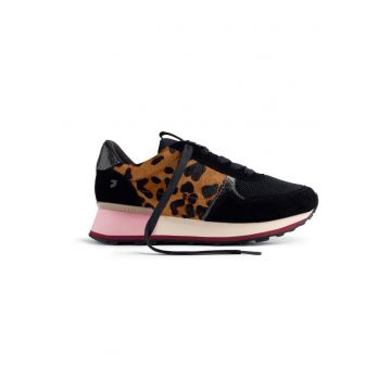 Pantofi sport wedge de piele intoarsa cu animal print - Maro