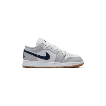 Pantofi sport  Air Jordan 1 Low BG 50981