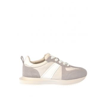 Pantofi sport cu insertii din piele si piele intoarsa