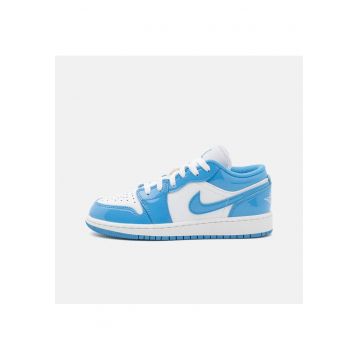 Pantofi sport dama Air Jordan 1 Low 
