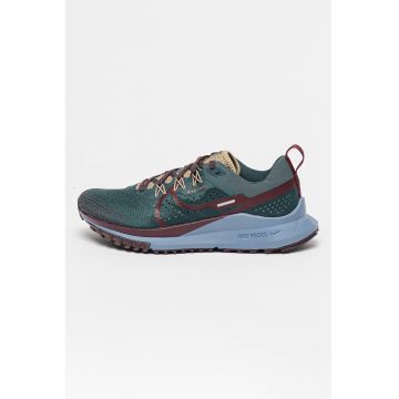 Pantofi cu model perforat pentru alergare React Pegasus Trail 4