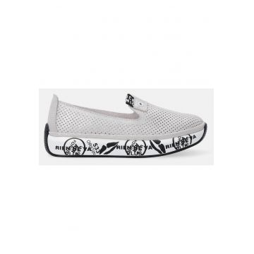Pantofi sport slip-on cu aspect stralucitor si perforatii decorative