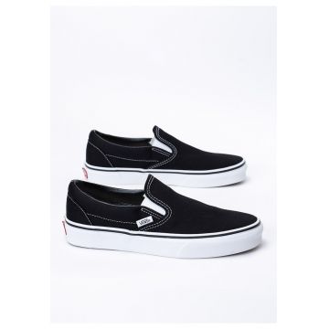 Pantofi slip-on UA Classic - Alb/Negru