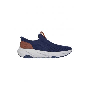 Sneakers - Pantofi sport slip-ins tricotati cu talpa wedge Conner Milton - Maro scortisoara/Bleumarin