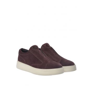 Pantofi sport low-cut de piele intoarsa - Visiniu