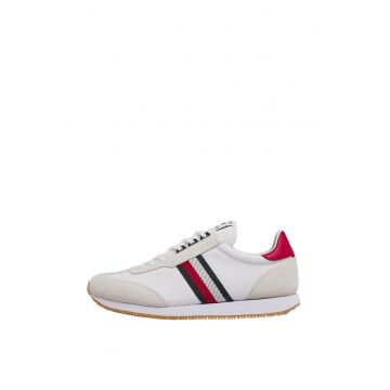 Pantofi sport de piele ecologica cu garnituri de piele intoarsa