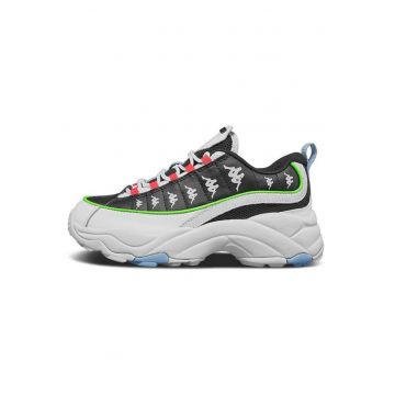 Pantofi sport din piele cu insertii din textil -