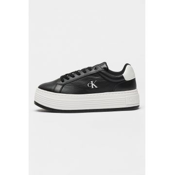 Pantofi sport cu talpa flatform si sireturi - Negru